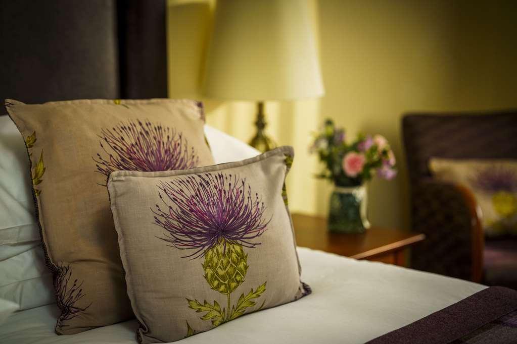 Hotel Macdonald Compleat Angler Marlow  Zimmer foto