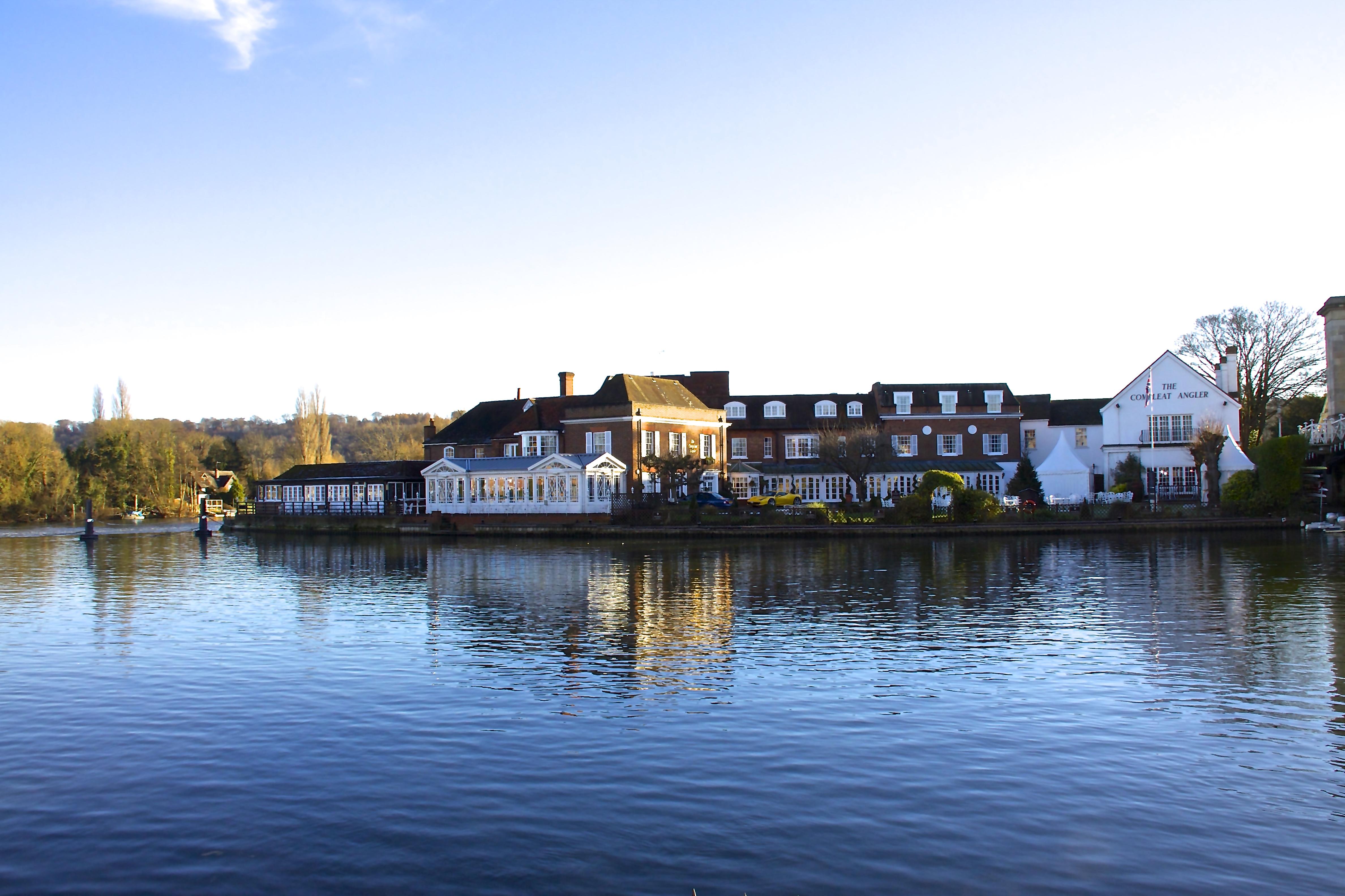 Hotel Macdonald Compleat Angler Marlow  Exterior foto