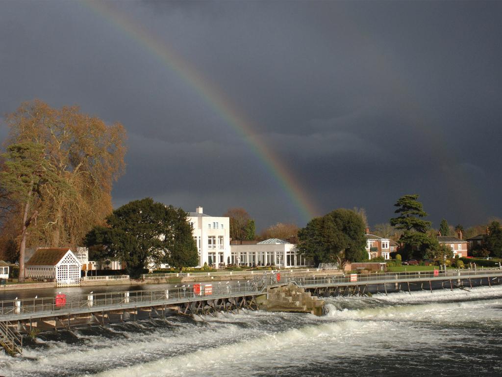 Hotel Macdonald Compleat Angler Marlow  Exterior foto